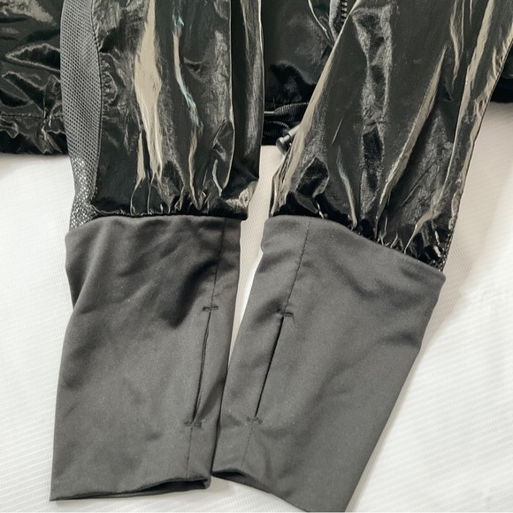 New Zyia Midnight Gloss Bomber Jacket with Shorts Size Medium - Picture 9 of 16